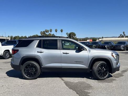 New 2026 GMC Terrain Elevation w/ Black Edition FWD image 2