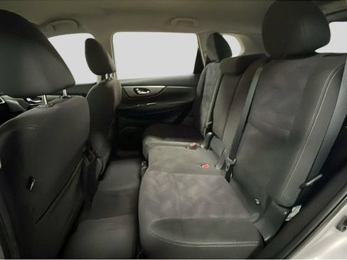 Used 2015 Nissan Rogue AWD image 13