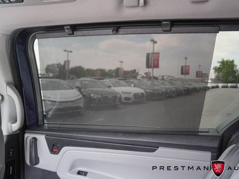 Used 2024 Honda Odyssey Touring image 41