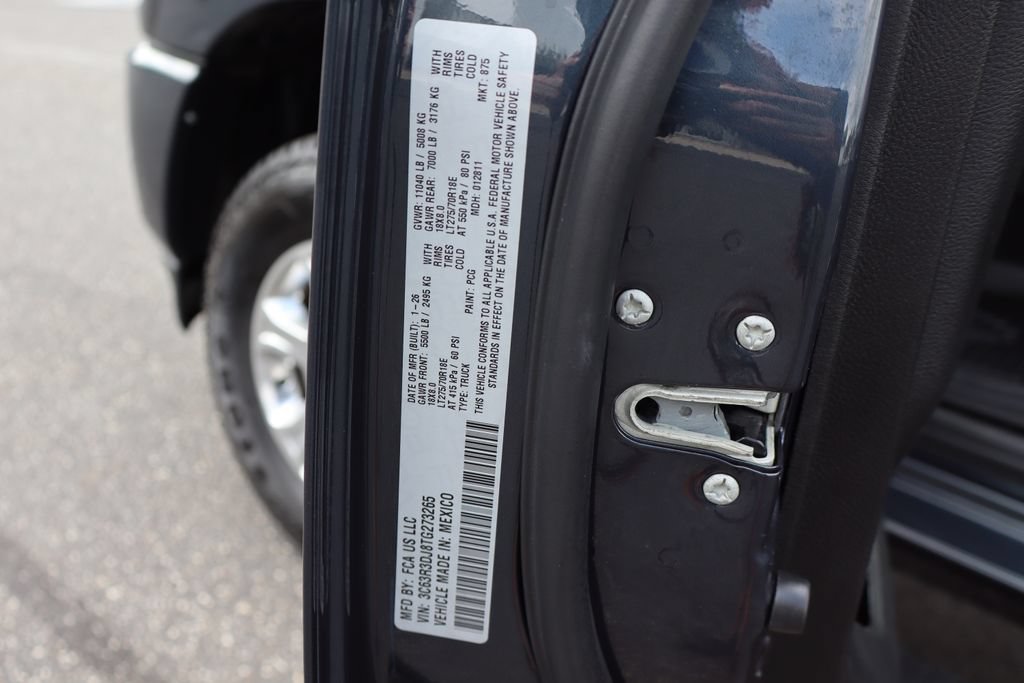 Used 2026 RAM 3500 Big Horn AWD/4WD image 40