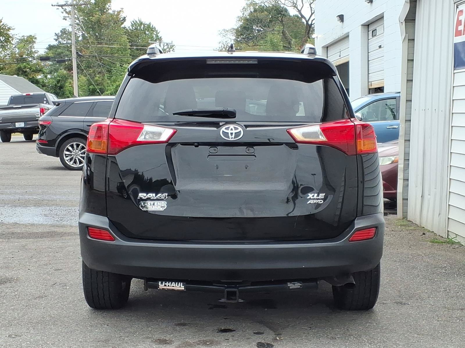 Used 2013 Toyota RAV4 XLE AWD/4WD image 4