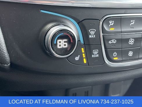 Certified 2023 Chevrolet Traverse LT image 34