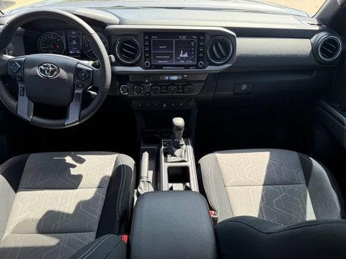Used 2023 Toyota Tacoma TRD Off-Road w/ Technology Package AWD/4WD image 24