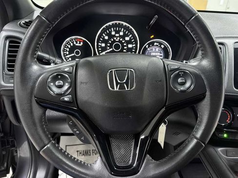 Used 2019 Honda HR-V Sport image 15