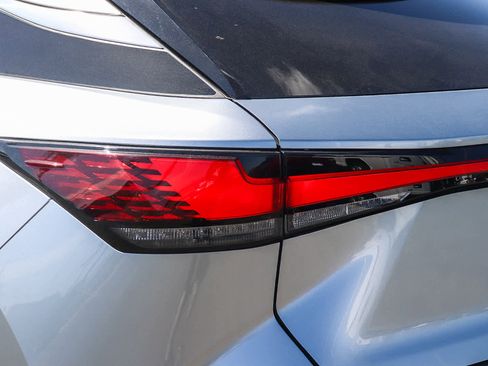 Used 2023 Lexus RX 350 Premium Plus w/ Accessory Package (Z1) image 11