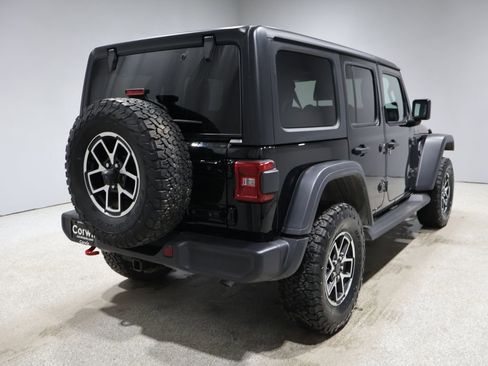 Used 2024 Jeep Wrangler Unlimited Rubicon w/ Convenience Group image 2