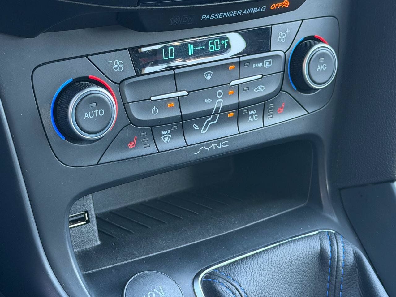 Used 2018 Ford Focus ST FWD image 18