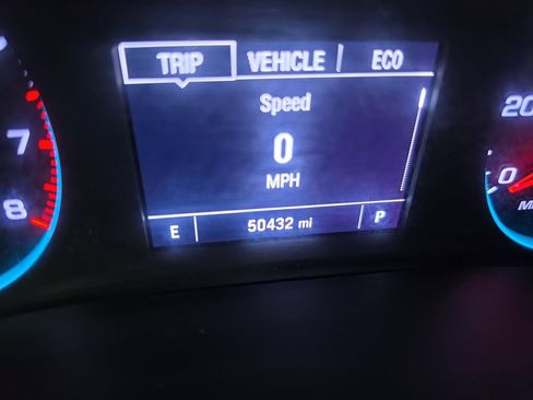 Used 2023 Chevrolet Traverse LS w/ Safety Package FWD image 23