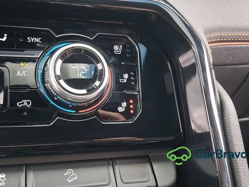 Certified 2026 GMC Sierra 1500 AT4 w/ Technology Package AWD/4WD image 27