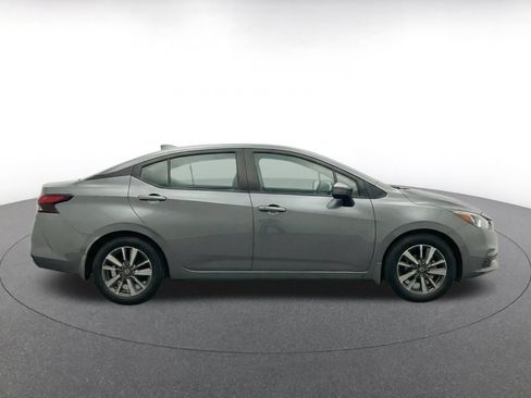 Used 2025 Nissan Versa SV FWD image 13