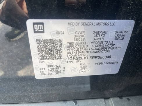 Used 2024 GMC Yukon Denali Ultimate AWD/4WD image 34