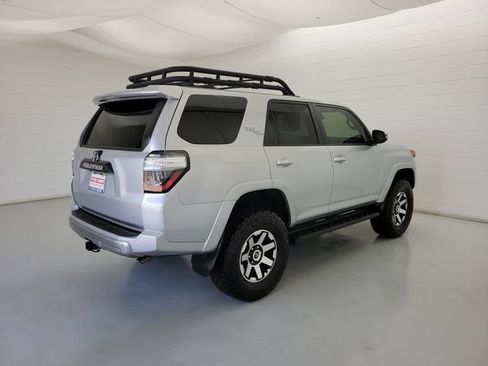 Used 2023 Toyota 4Runner TRD Off-Road Premium AWD/4WD image 5