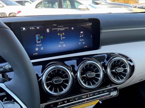 New 2026 Mercedes-Benz CLA 250 4MATIC image 7