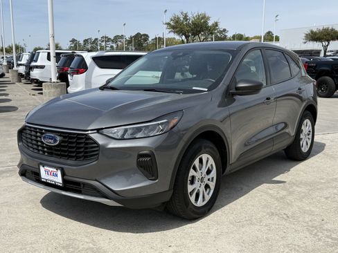 Used 2025 Ford Escape Active image 10