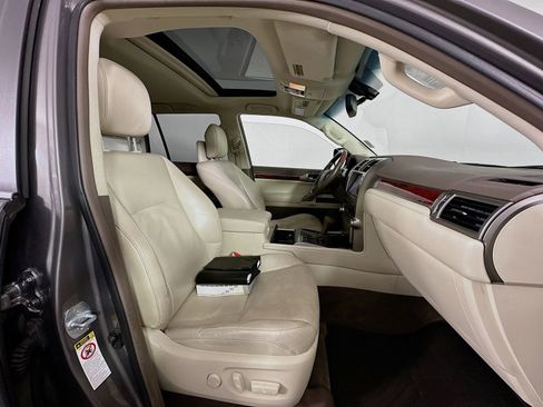 Used 2013 Lexus GX 460 Premium AWD/4WD image 33