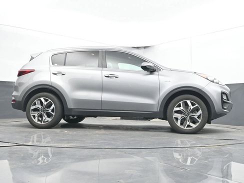Used 2021 Kia Sportage EX AWD/4WD image 30