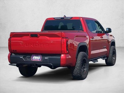 Used 2025 Toyota Tundra Limited AWD/4WD image 5