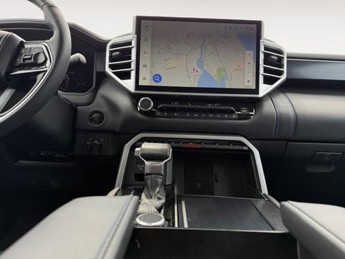 Used 2025 Toyota Tundra Platinum AWD/4WD image 15