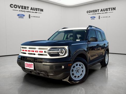 Certified 2023 Ford Bronco Sport Heritage w/ Heritage Convenience Package AWD/4WD image 2