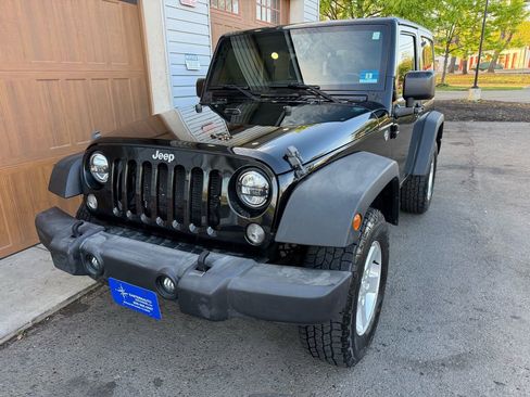 Used 2015 Jeep Wrangler Sport w/ Quick Order Package 24S AWD/4WD image 7