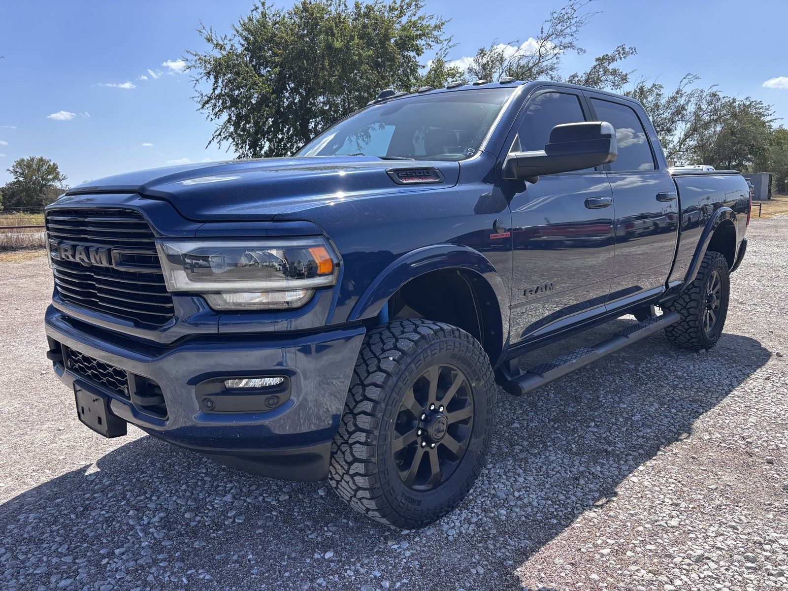 Used 2022 RAM 2500 Laramie w/ Night Edition AWD/4WD image 1