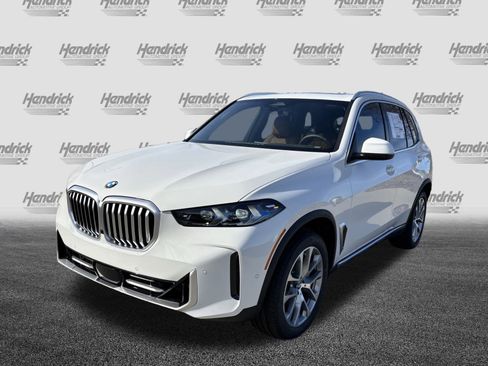 New 2026 BMW X5 sDrive40i image 5