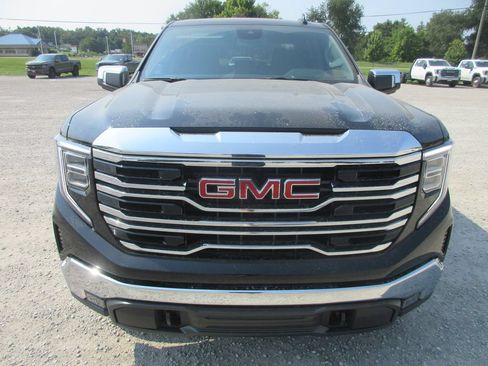 New 2026 GMC Sierra 1500 SLT w/ SLT Premium Package AWD/4WD image 12