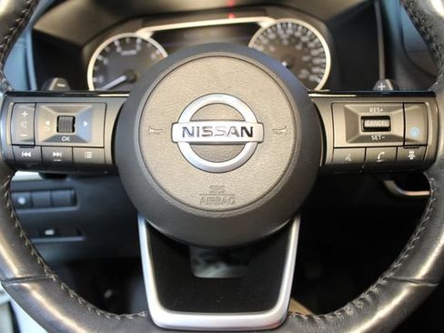 Used 2021 Nissan Rogue SV AWD/4WD image 22