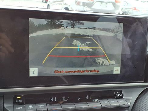 Used 2025 Toyota Camry SE w/ Multimedia Upgrade Package image 17