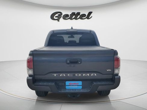 Used 2020 Toyota Tacoma TRD Sport AWD/4WD image 6