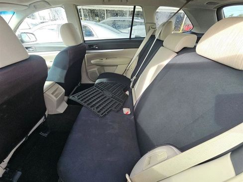 Used 2014 Subaru Outback 2.5i Premium w/ Moonroof Package image 19