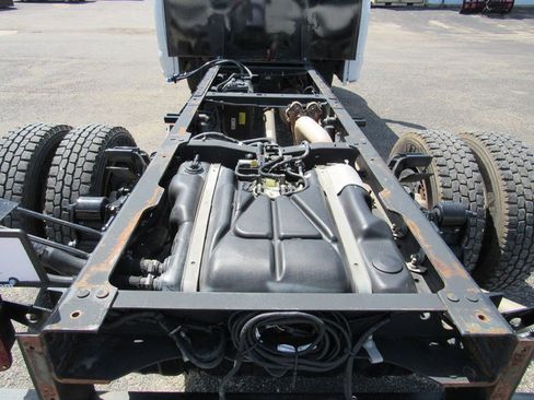Used 2021 Ford F550 2WD Regular Cab Super Duty image 19