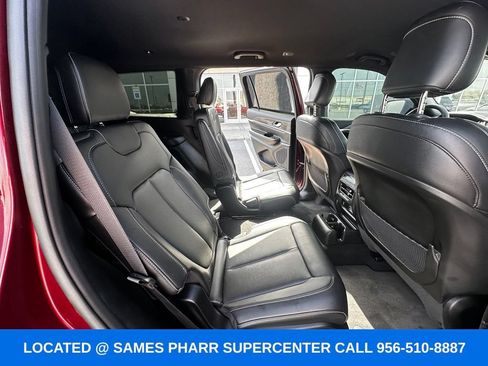 Used 2024 Jeep Grand Cherokee L Limited w/ Black Appearance Package RWD image 29