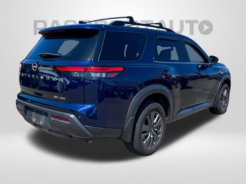 Used 2024 Nissan Pathfinder SV w/ Lighting Package (N92) AWD/4WD image 5