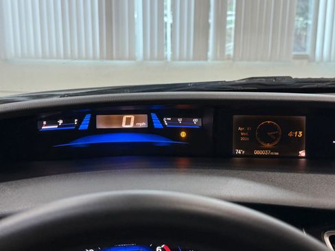 Used 2014 Honda Civic Hybrid Sedan image 32