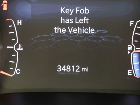 Used 2025 Jeep Compass Limited AWD/4WD image 17