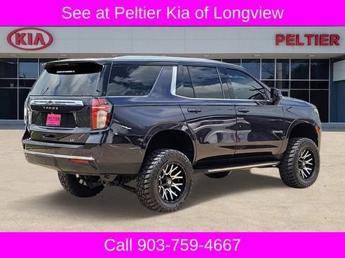 Used 2022 Chevrolet Tahoe LT w/ Luxury Package AWD/4WD image 4