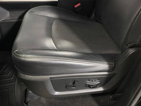 Used 2017 RAM 1500 Laramie AWD/4WD image 15