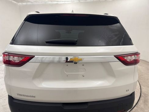 Used 2020 Chevrolet Traverse LT FWD image 22