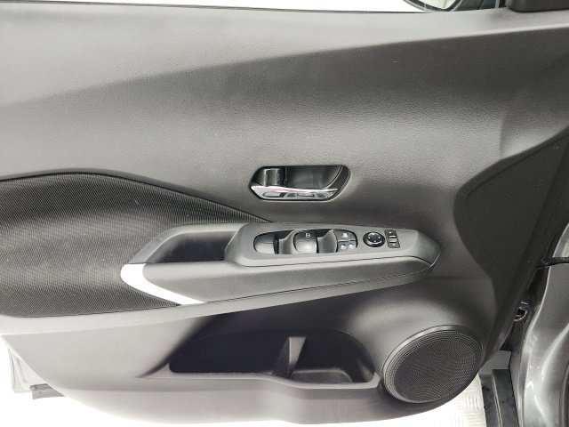 Used 2024 Nissan Kicks SV FWD image 11