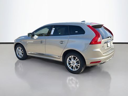 Used 2015 Volvo XC60 T5 Platinum image 5