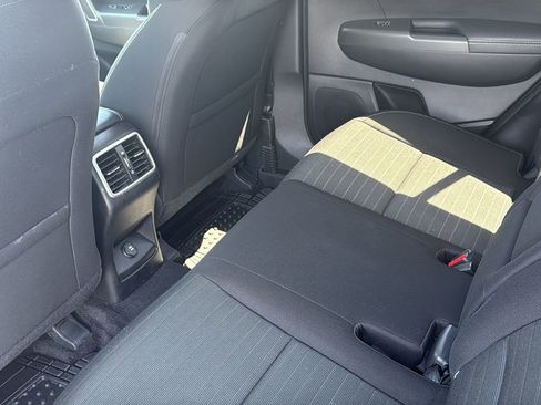 Used 2018 Kia Sportage LX FWD image 24