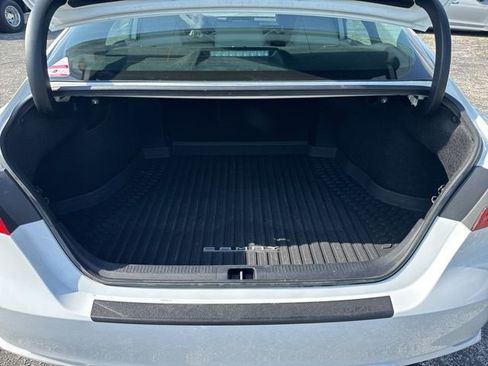 Used 2023 Toyota Camry SE w/ Cold Weather Package image 15