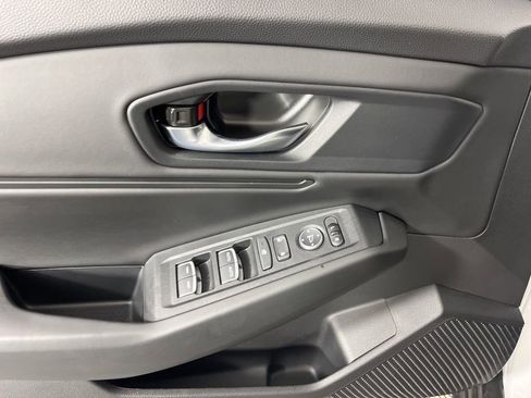 Used 2025 Honda Accord SE image 23