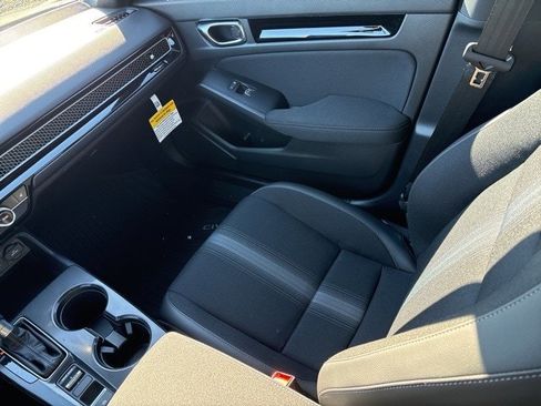 New 2026 Honda Civic Sport image 13