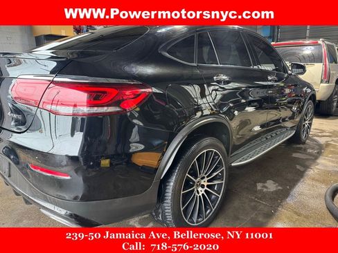Used 2020 Mercedes-Benz GLC 300 4MATIC Coupe image 6