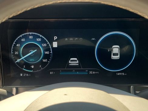 Used 2024 Hyundai Elantra SEL w/ Convenience Package FWD image 25