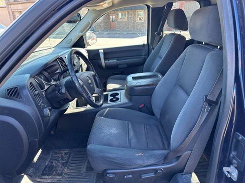 Used 2008 Chevrolet Silverado 1500 LT w/ Suspension Package, Off-Road AWD/4WD image 13
