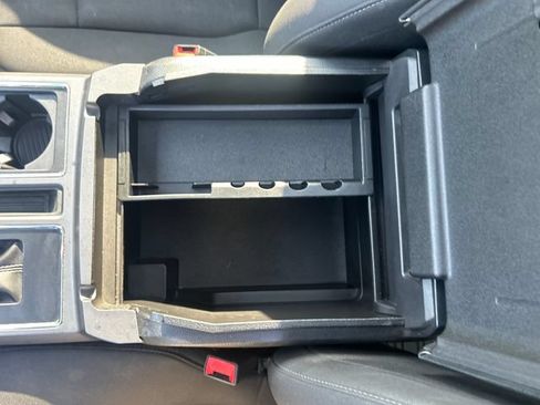 Used 2019 Ford F150 XLT w/ Equipment Group 302A Luxury AWD/4WD image 26