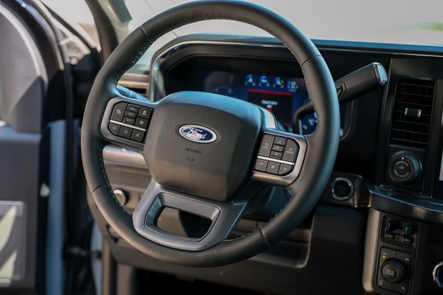 New 2026 Ford F250 Lariat w/ Black Appearance Package AWD/4WD image 18